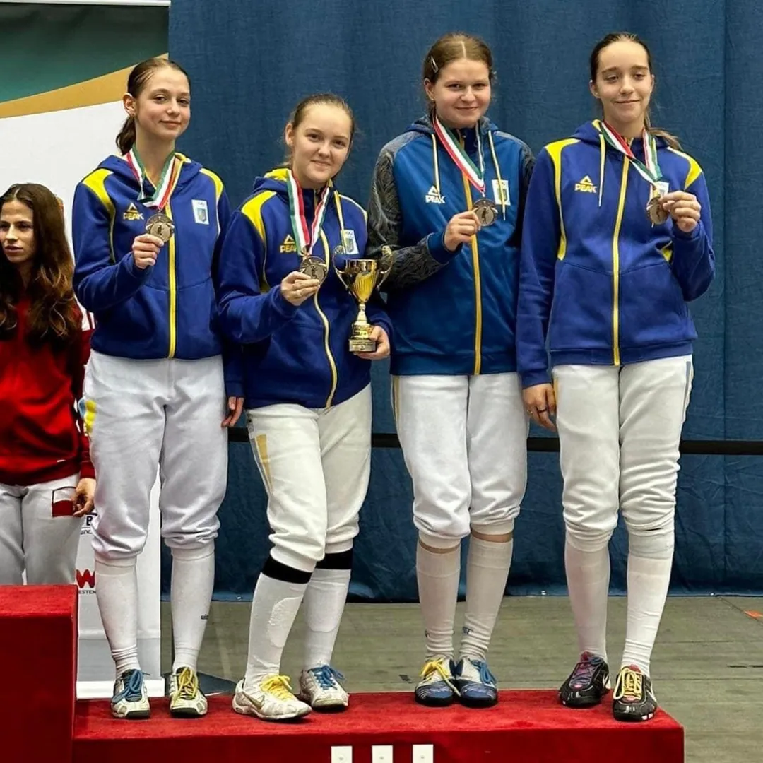 ЕКЦ 2023 Будапешт: Жіноча збірна України виграла «Бронзу» в перший змагальний день