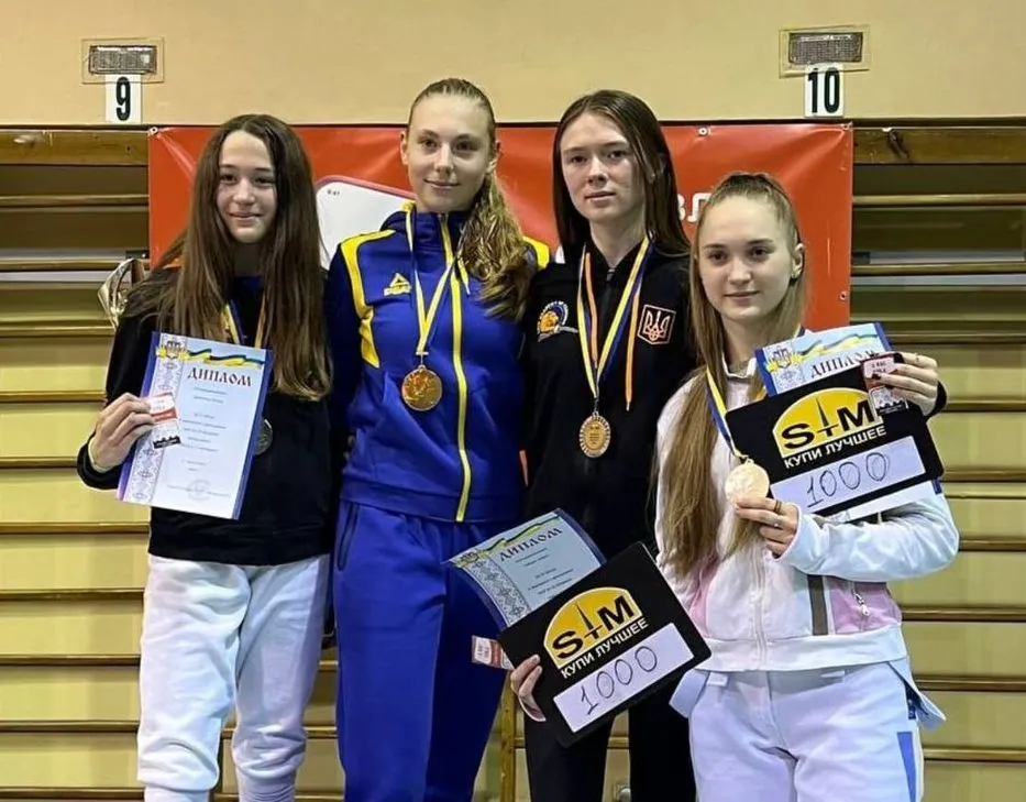 🤺🏆ВТ 2021 Харків: Медальний дубль Максименко на Меморіалі Захарова